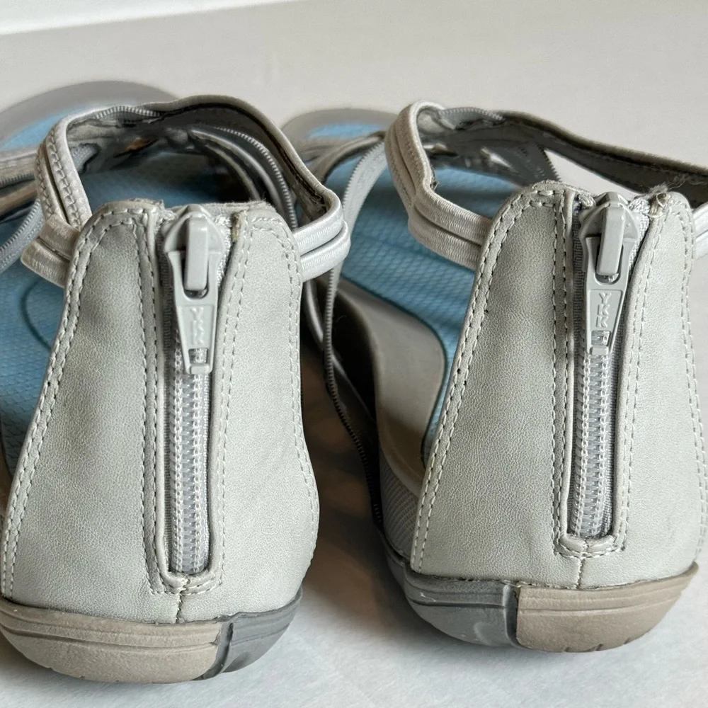 BARETRAPS WOMENS SOLAURA OPEN TOE STRAPPY SANDALS. EXCELLENT CONDITION! - Picture 5 of 13